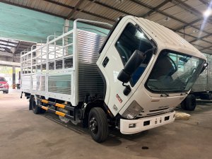 Xe tải NPR350 chở cây kiểng tải trọng 2490kg