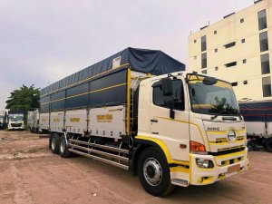 HINO 500 VIN 2025 thùng mui bạt bửng nhôm