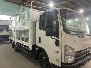 Isuzu QKR270 thùng mui bạt trả trước 170 triệu
