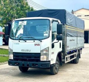 Xe tải Isuzu QKR 270 2.8 tấn